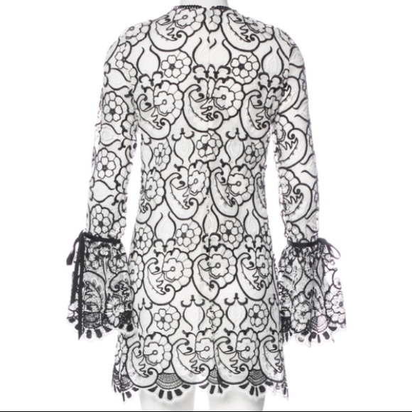 NWT Alexis Rustam Lace Mini Dress Lace Bell Sleeve - Picture 2 of 6